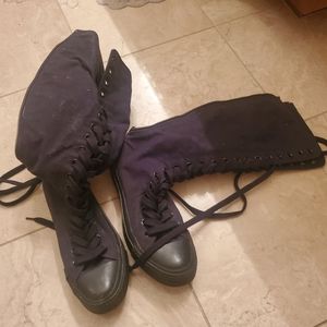 Knee high converse chuck taylors